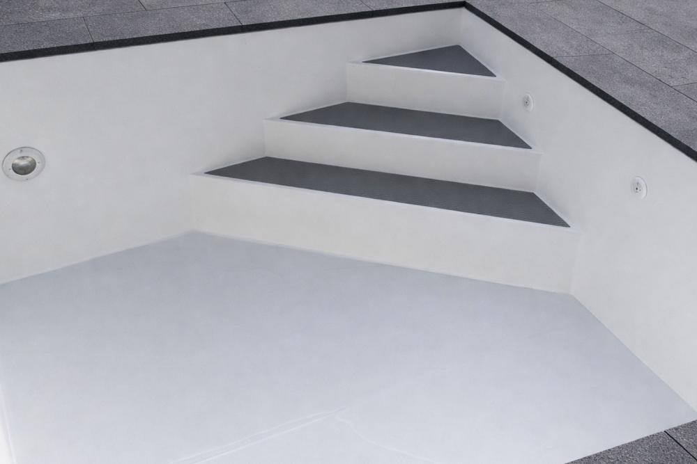 Treppe für Styroporsteinpool Set PREMIUM inkl. Folienauskleidung